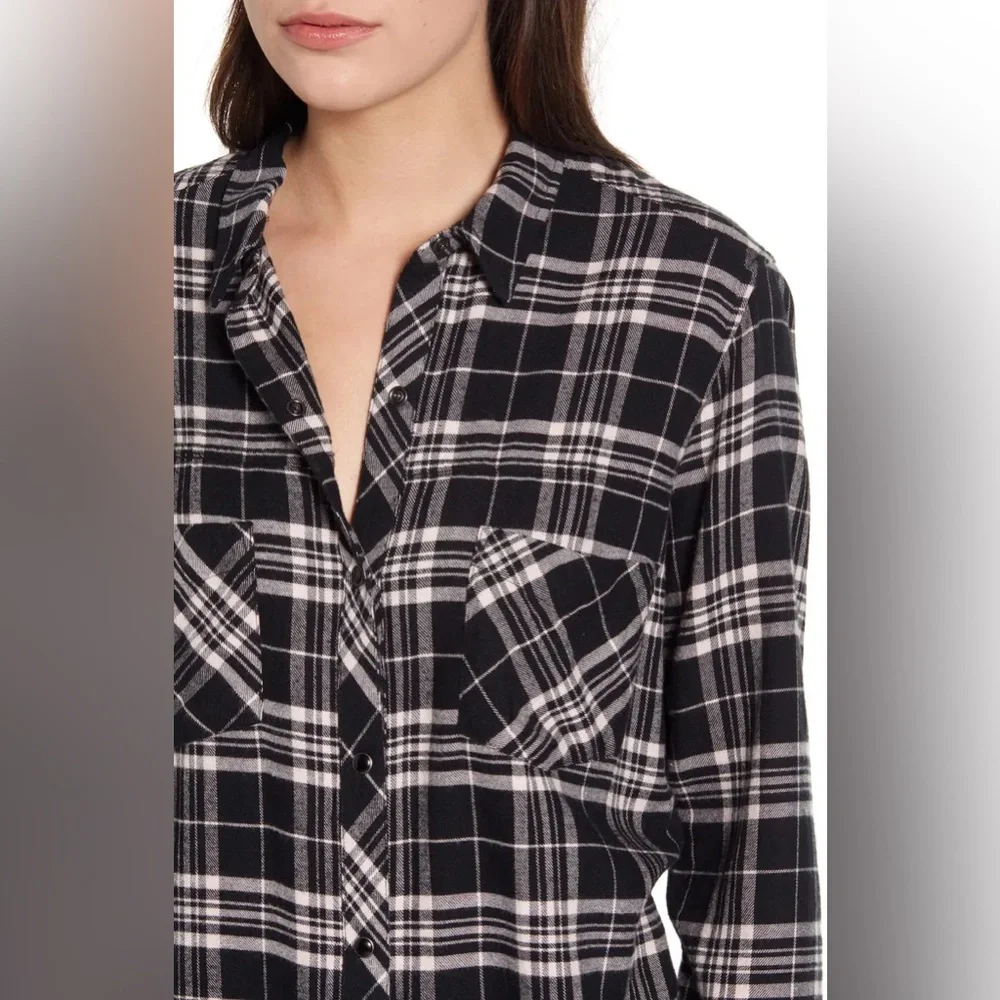 Rails Leo Onyx Peach Plaid Flannel Shirt with Frayed Hem Size Large